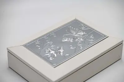 Cutie bijuterie AFAS0068 alb - fluturi